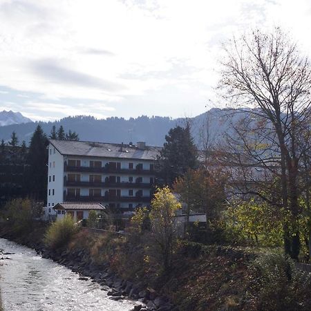 Sunny 1-Room Apartment Near Railway Station Garmisch-Partenkirchen Exteriör bild