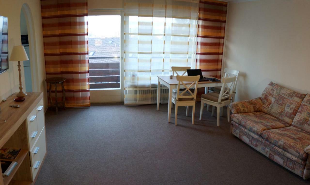 Sunny 1-Room Apartment Near Railway Station Garmisch-Partenkirchen Exteriör bild