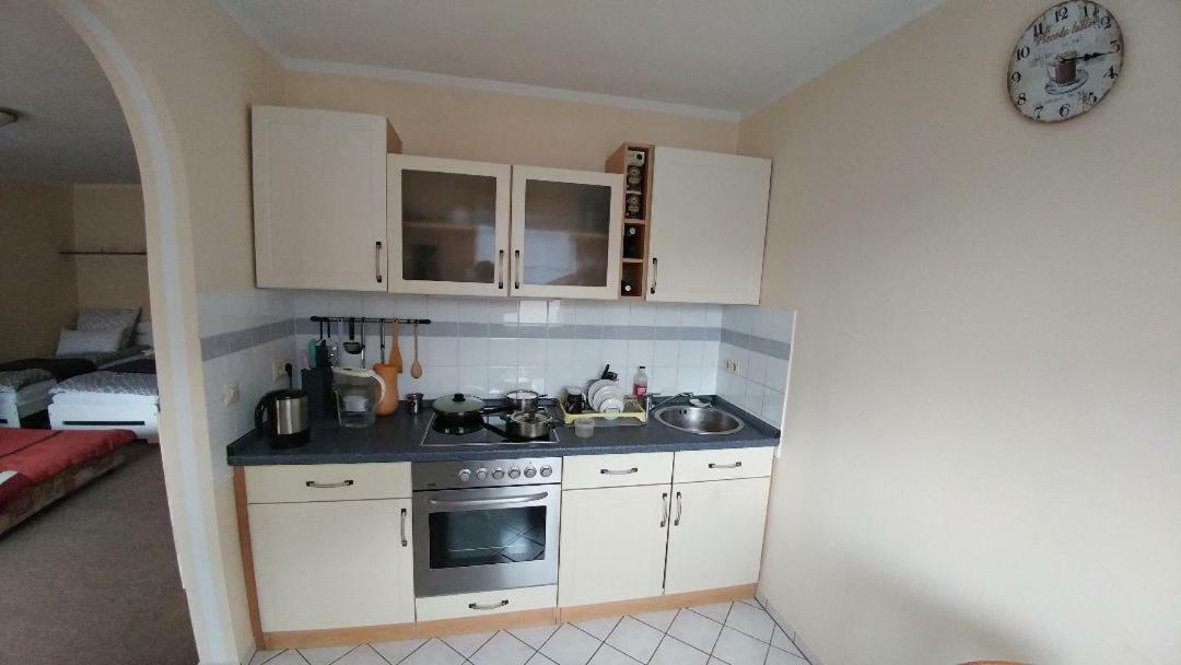 Sunny 1-Room Apartment Near Railway Station Garmisch-Partenkirchen Exteriör bild